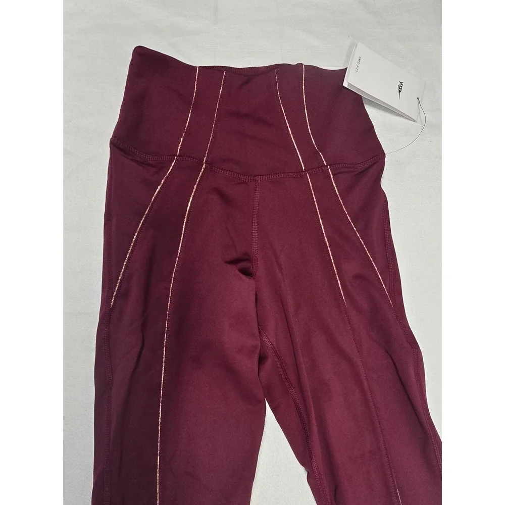 Nike Women's Dri-FIT Yoga Tight Fit 7/8 Leggings‎ Size XS Purple DD5772-638 New